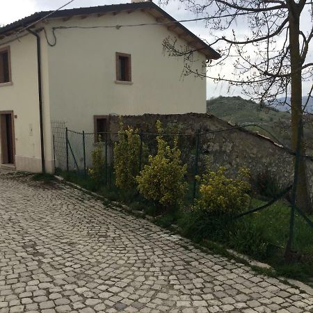 Montagna & Relax Villa Castel di Sangro Kültér fotó