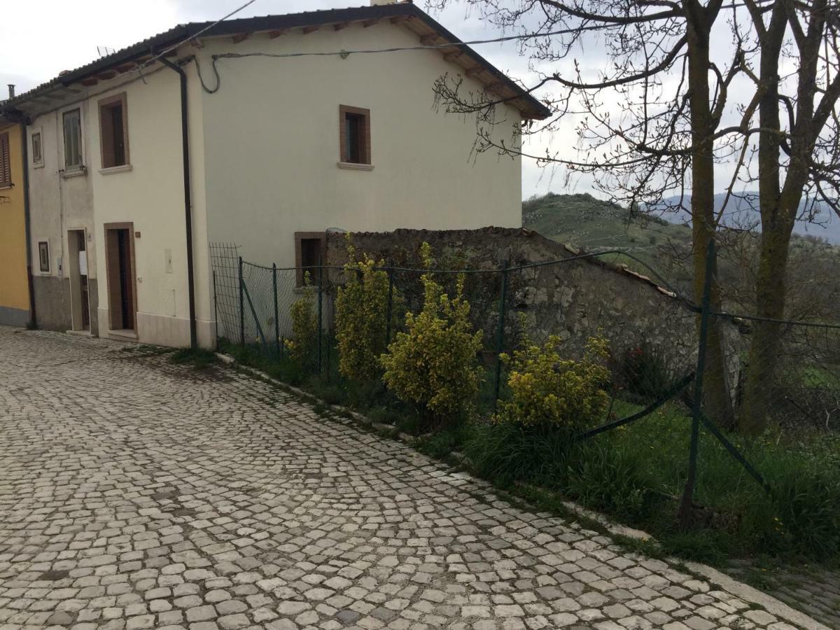Montagna & Relax Villa Castel di Sangro Kültér fotó
